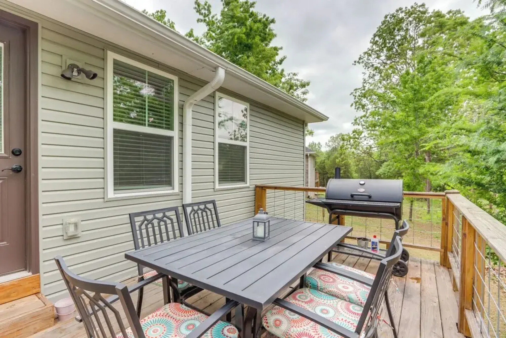 Eureka Springs Family Home - 1/2 Mi to Marina!