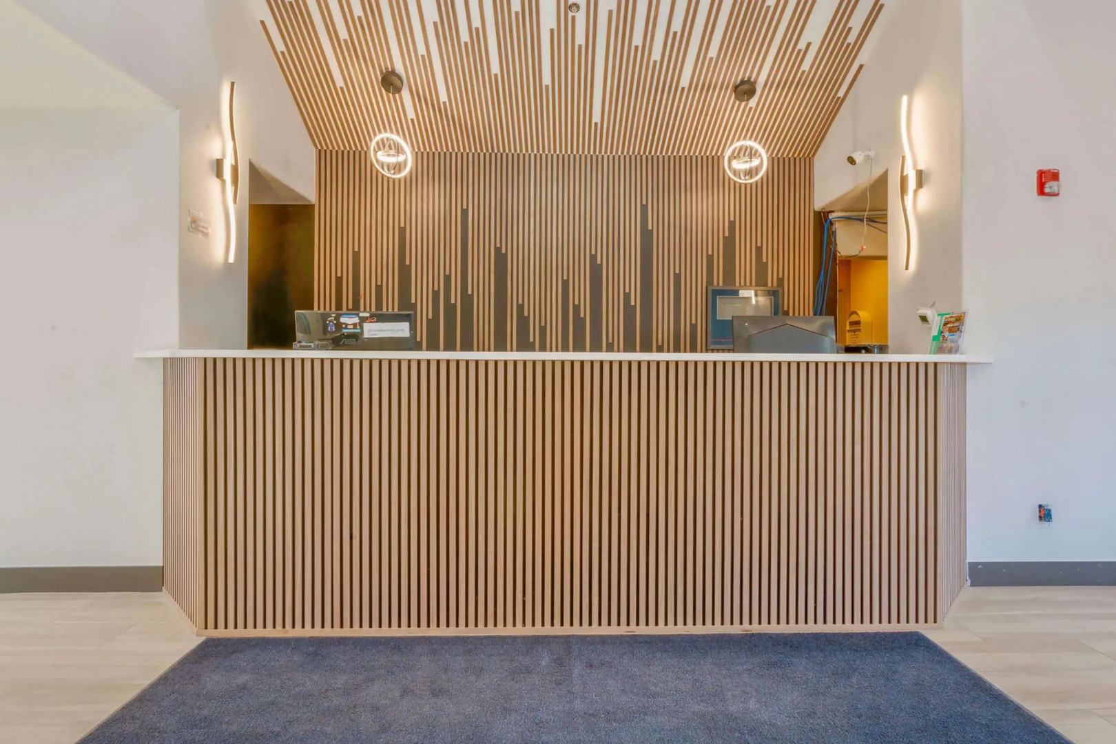 Days Inn by Wyndham Thornton