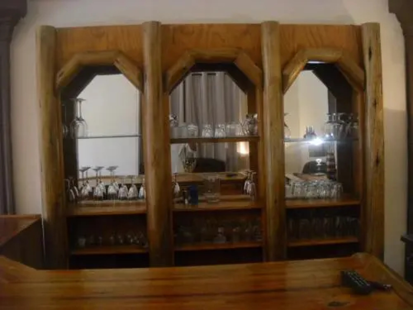 The Beverly Hills Guest Lodge