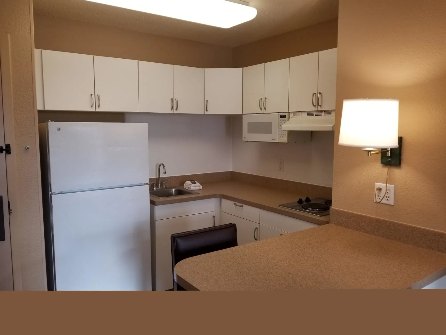 Extended Stay America Suites Milwaukee Brookfield