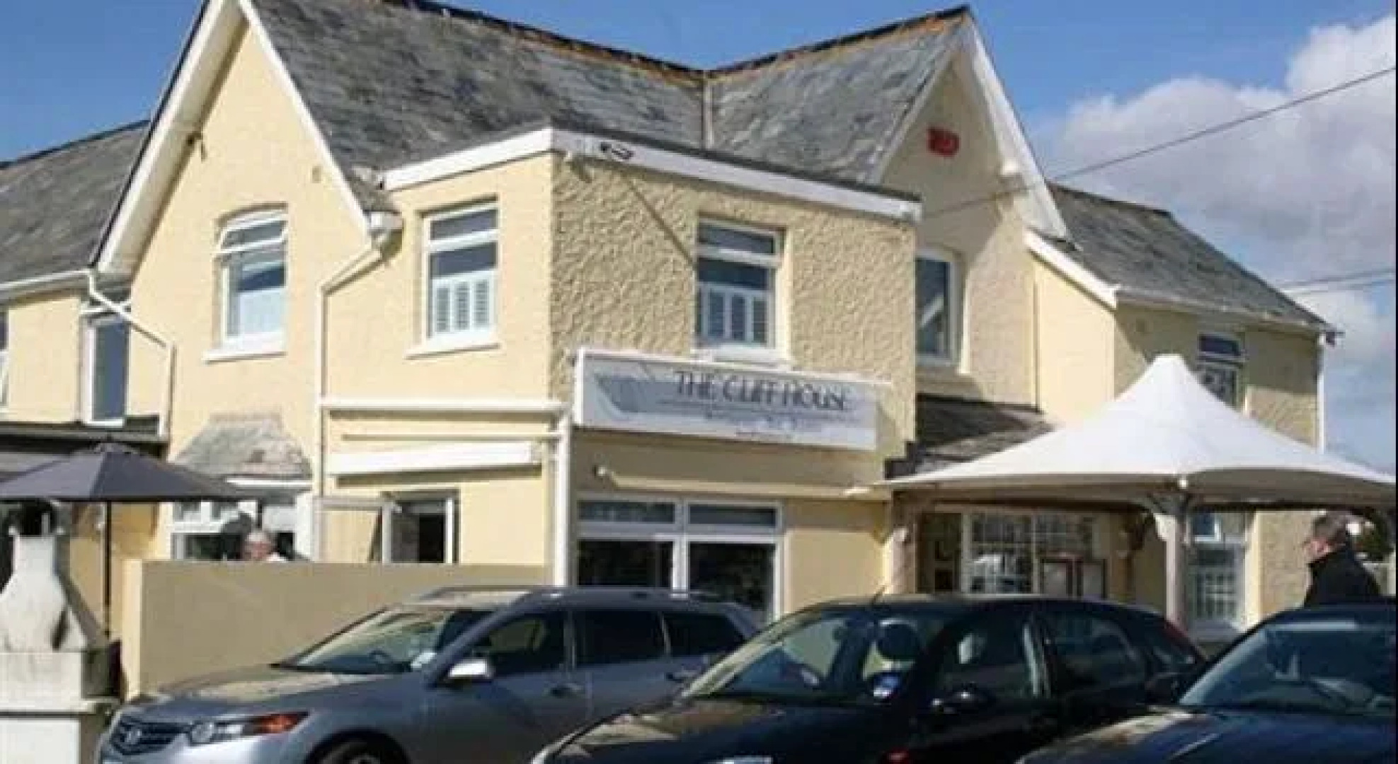 The Cliff House Hotel