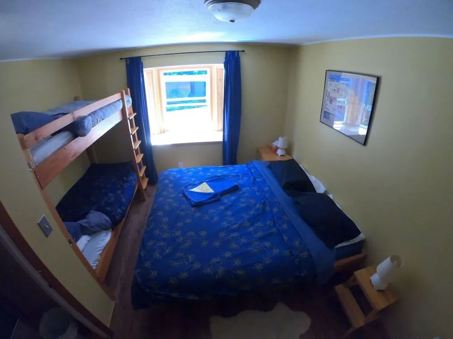 Up The Creek Backpacker's Lodge