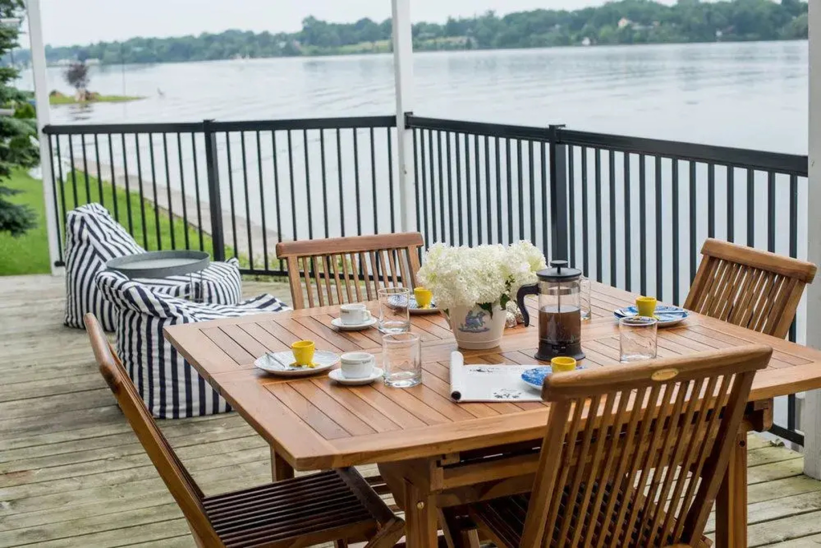 Shorehill Cottages on the Water