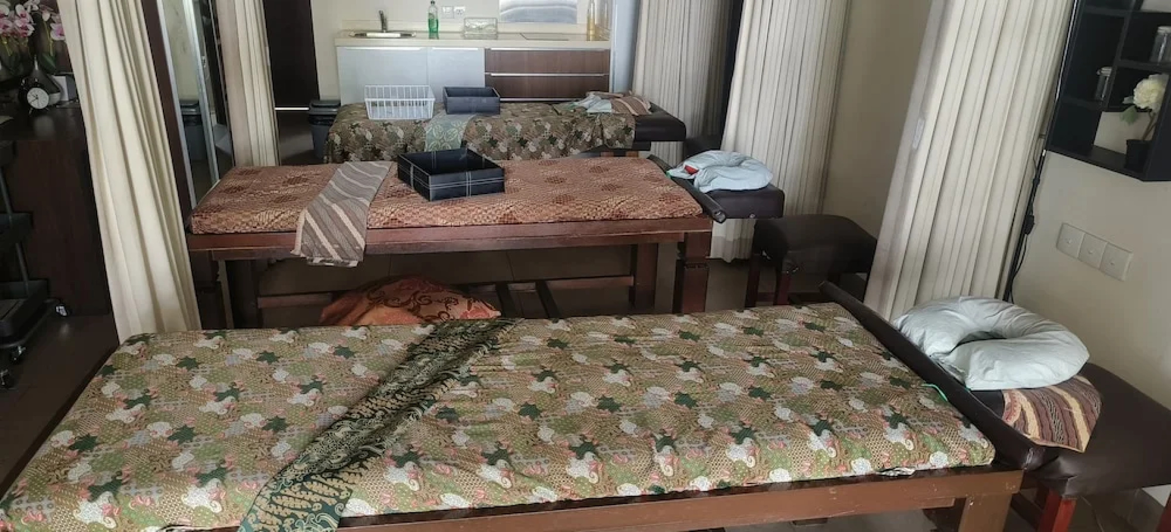 The Bay Sunflower Apartment