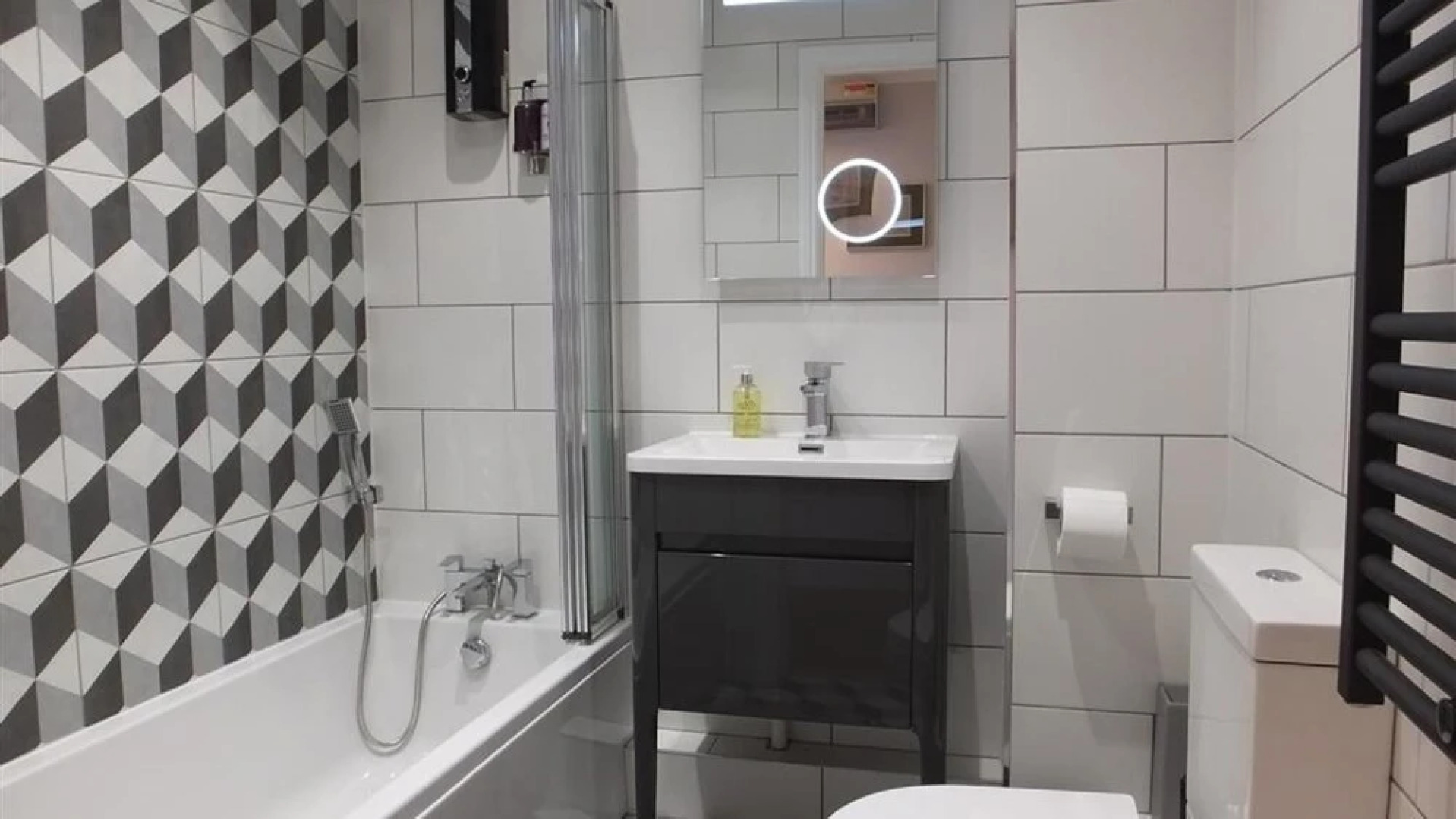 Cambrie - 25 Bryn Y Mor