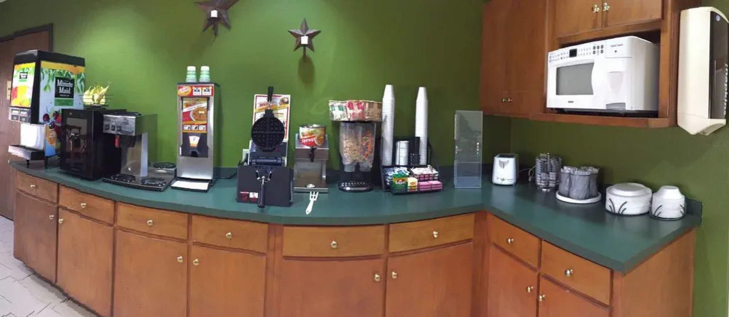 Americas Best Value Inn & Suites Star City