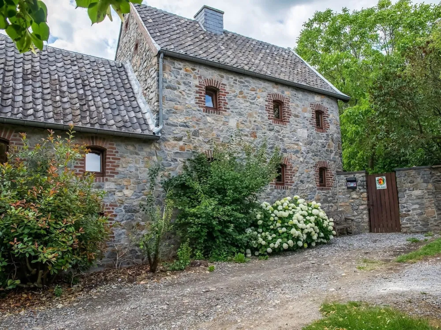 House in Sint Jansrade With Pool