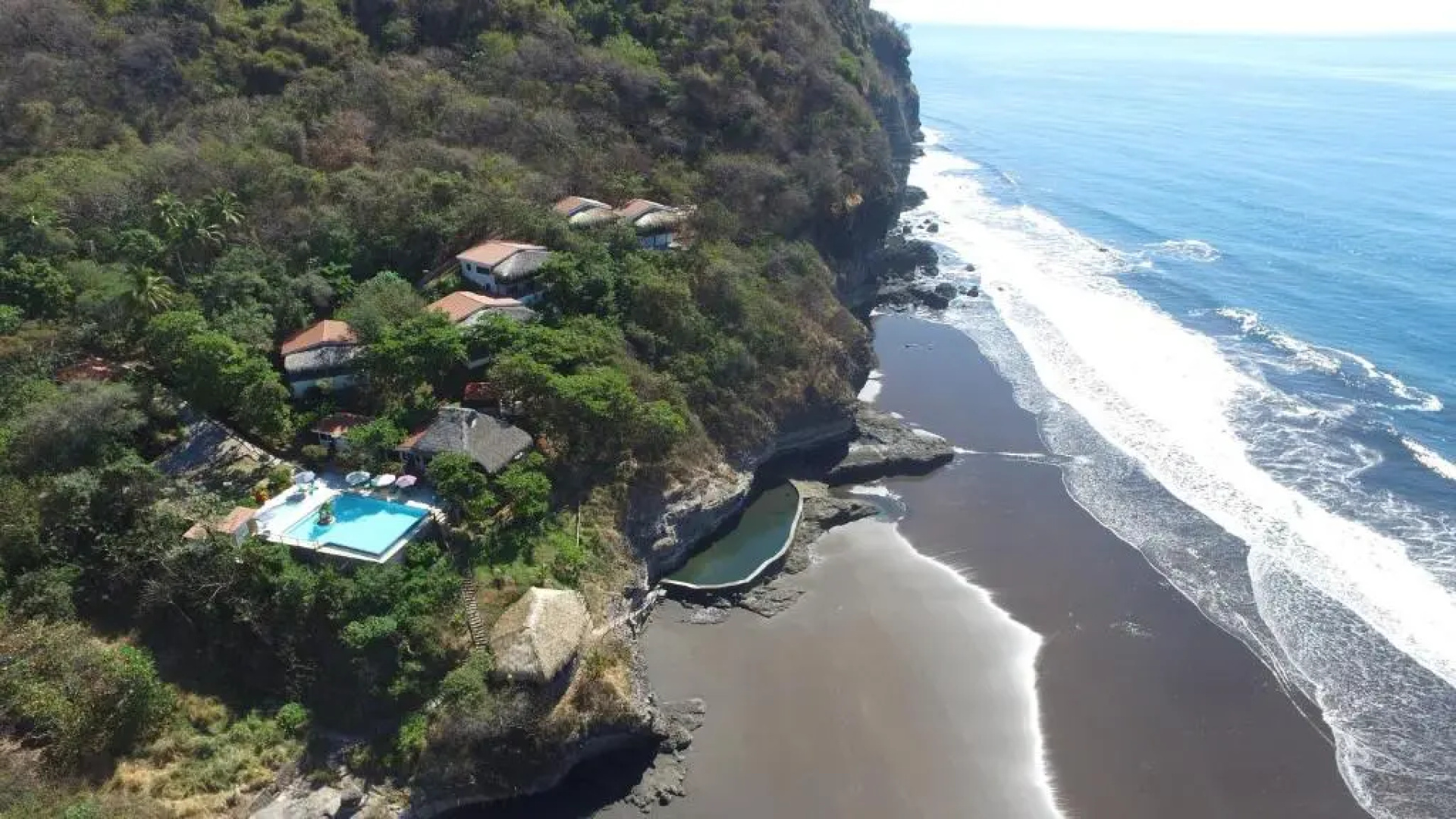Paraiso Escondido Hotel Villas & Resort