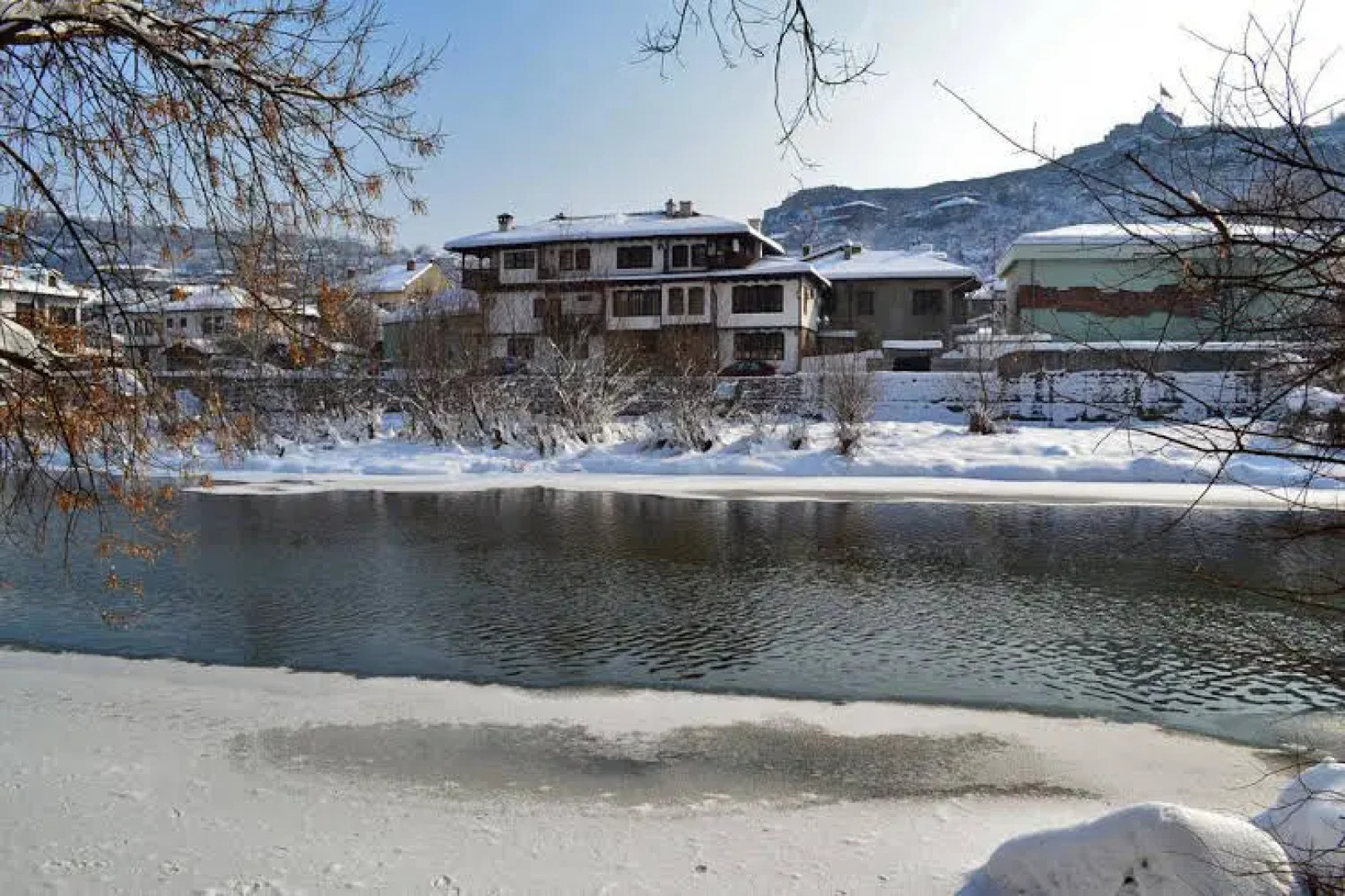 Family Hotel Varosha 2003