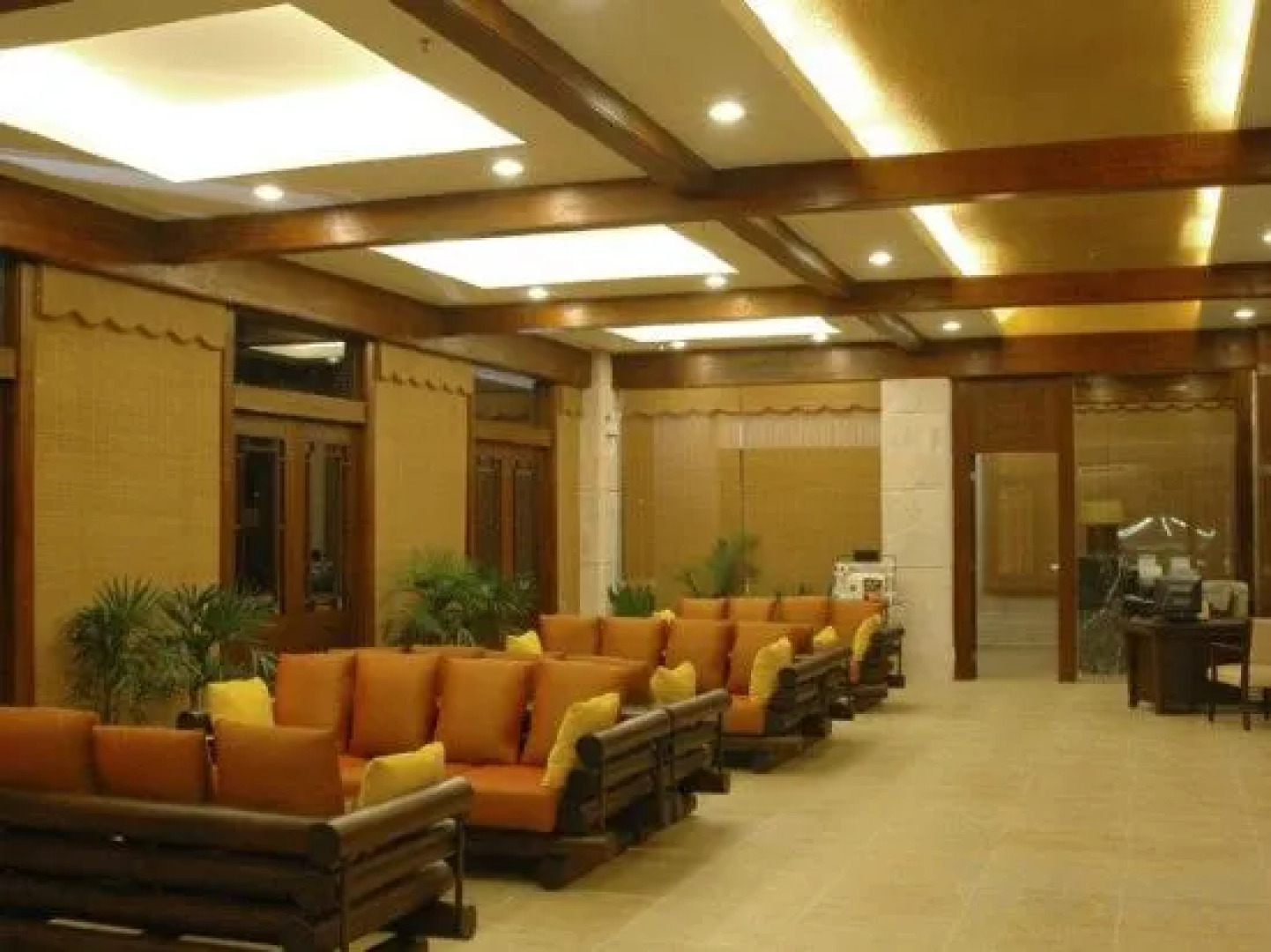 Longsheng Hot Spring Resort