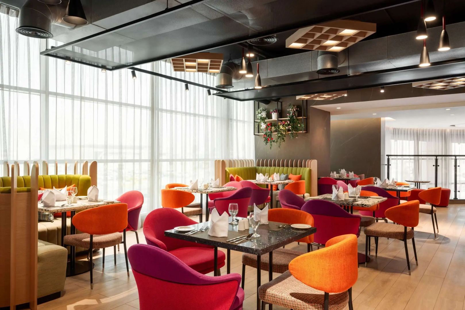 Отель La Quinta by Wyndham Abu Dhabi Al Wahda