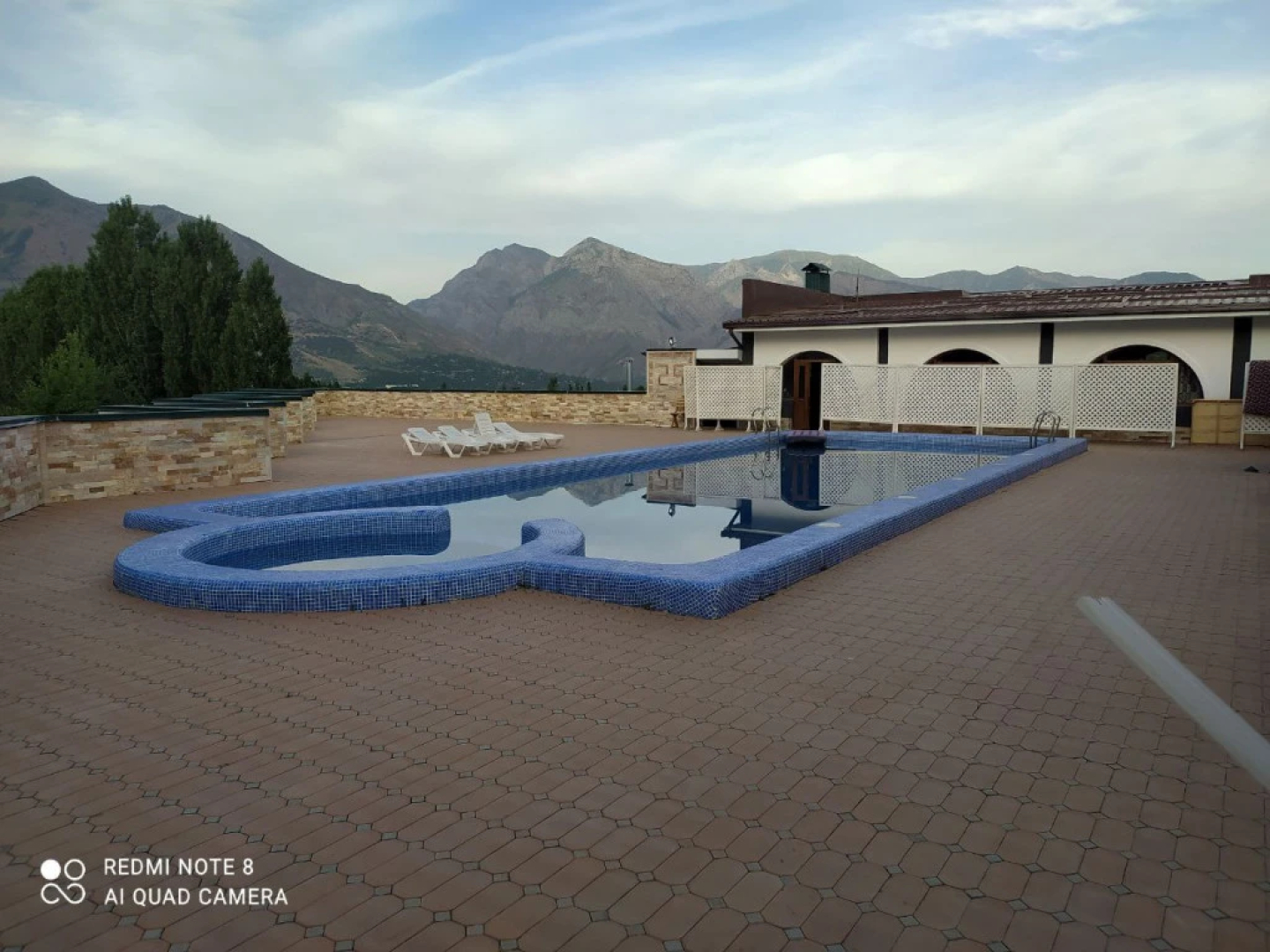Quyosh Resort Hotel