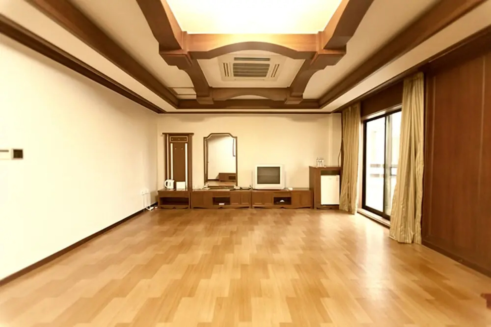 Gunsan Riverhill Hotel