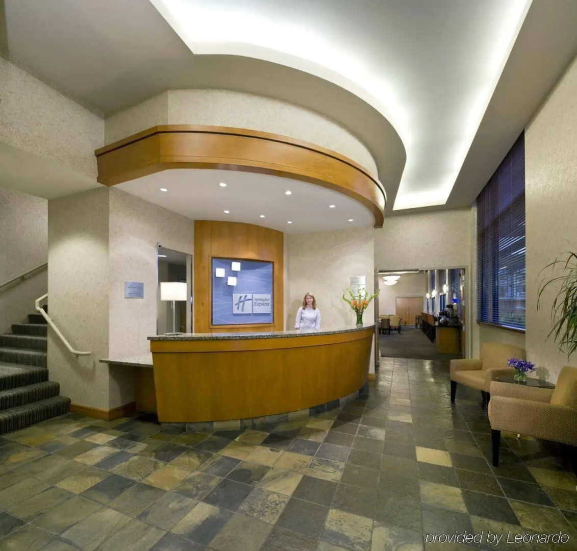 Holiday Inn Express Vancouver Airport Richmond by IHG