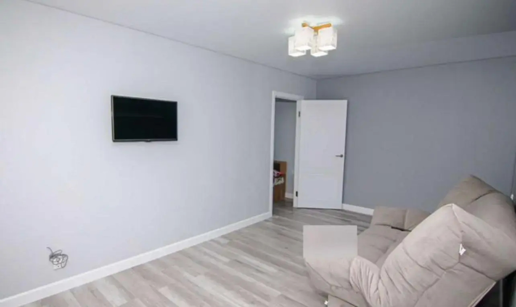 Апартаменты на улице 4-го Уральского Полка 53