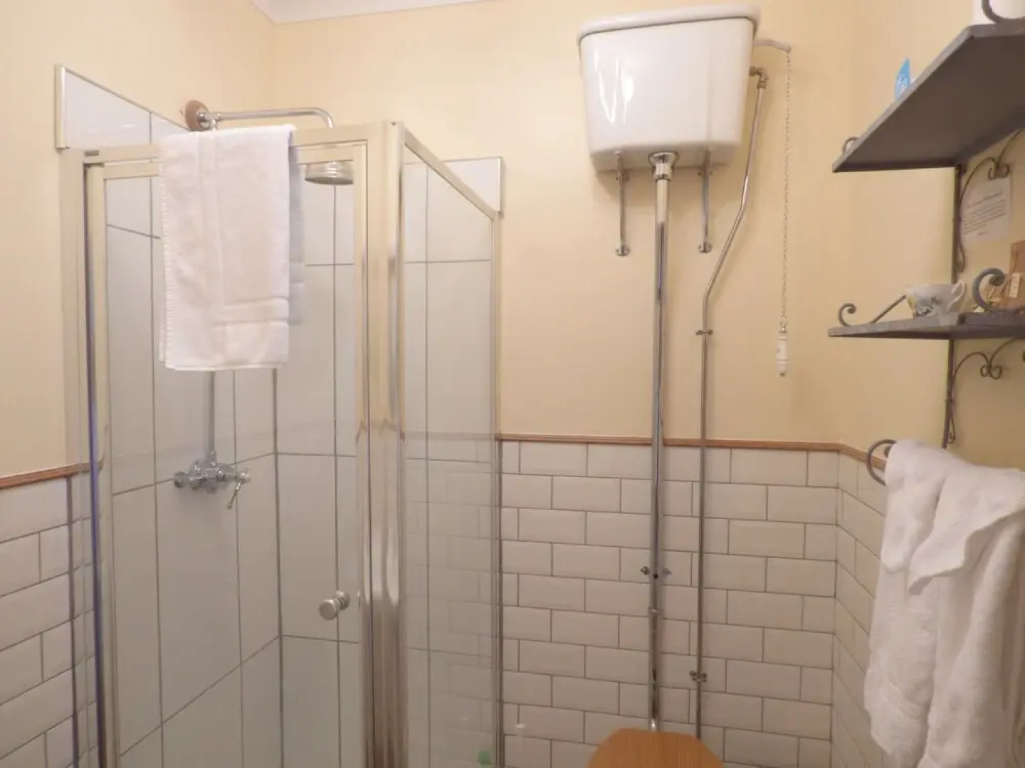 Pendragon Country House