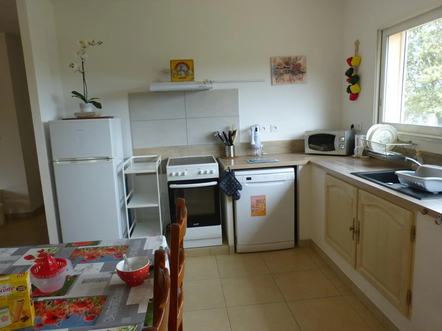 Charming villa in Montmeyan with garden and private pool