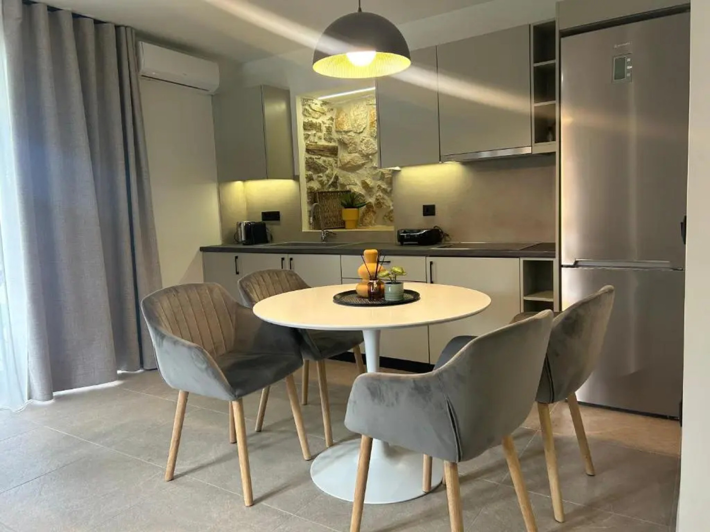 Piedra Luxury Apartments