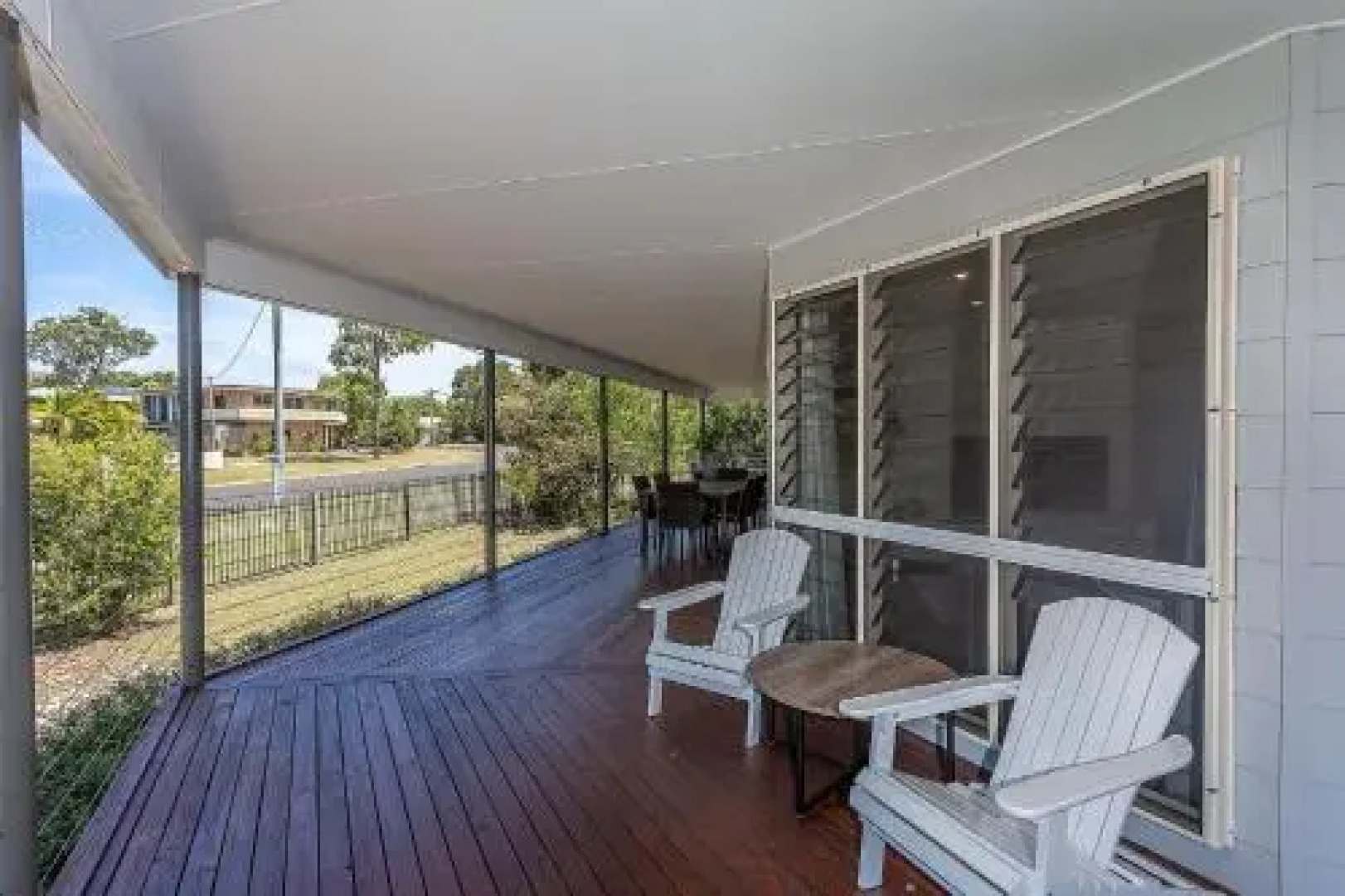 14 Zircon Street Centrally Located Family Home With Covered Deck Close To Patrolled Beach & Shops