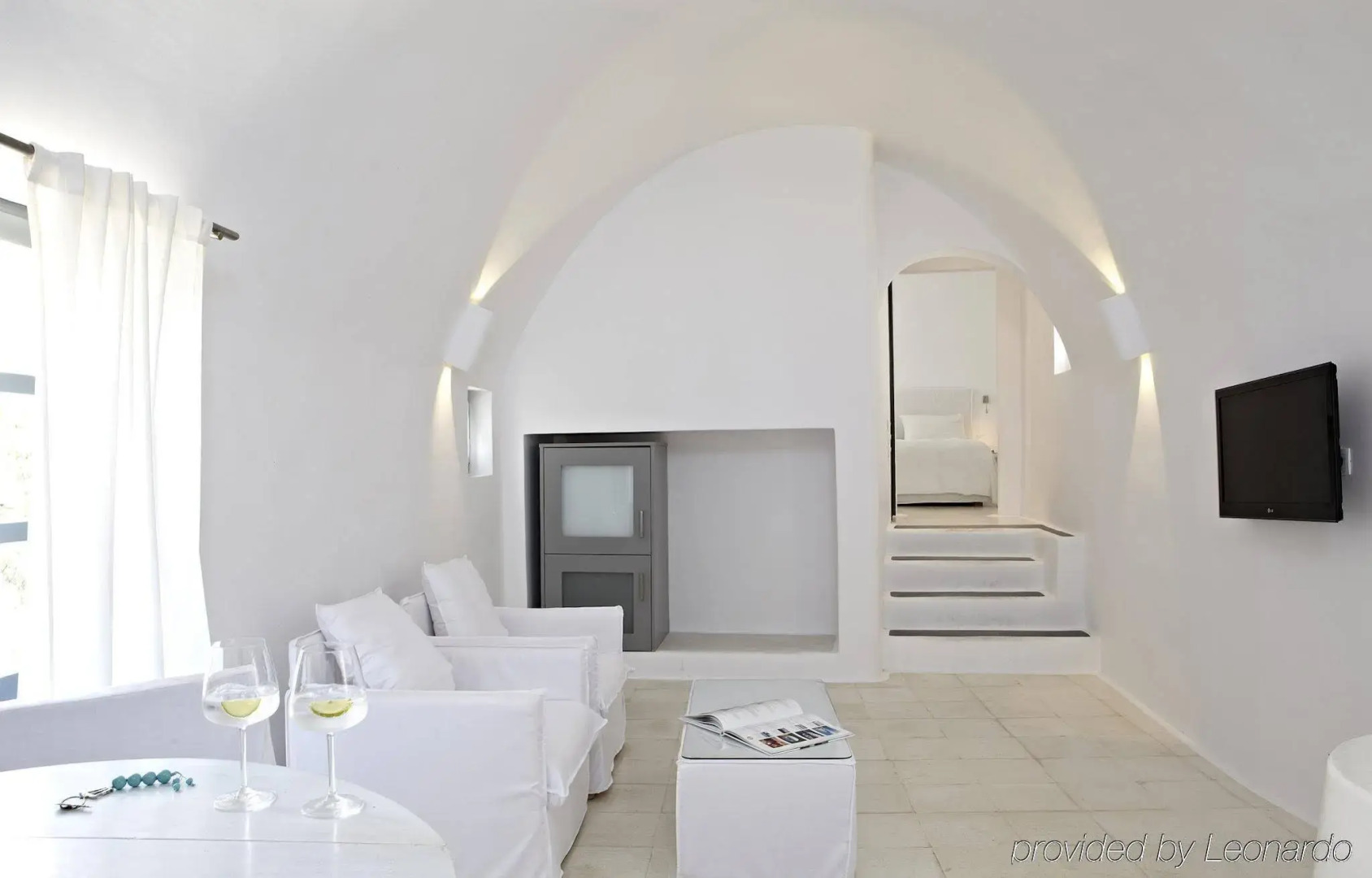 Sun Rocks Boutique Hotel