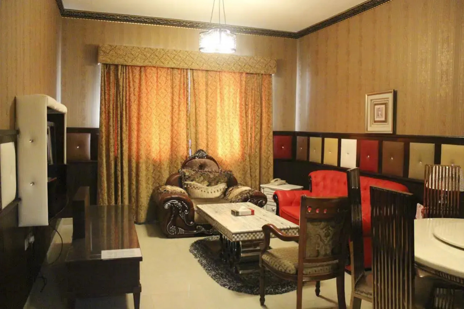 OYO 137 Clifton International Hotel