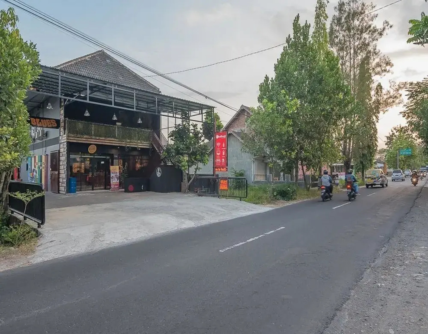 RedDoorz near Desa Wisata Kasongan