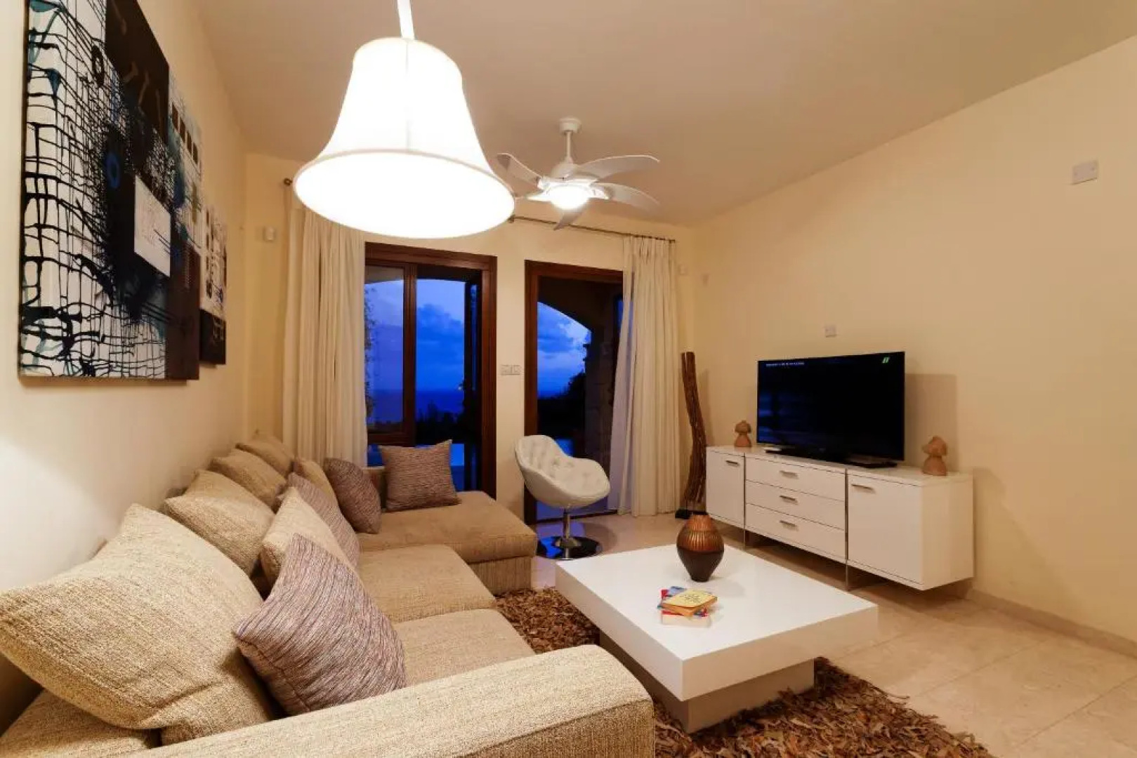 2 bedroom Villa Iremos with private pool and sea views, Aphrodite Hills Resort