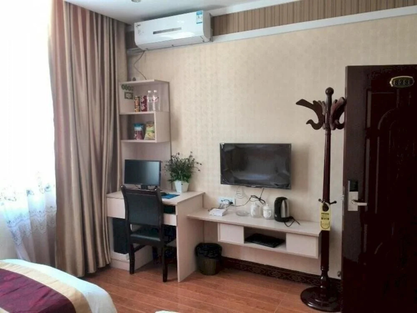 Jin Nan An Hotel Lichuan Railway Station