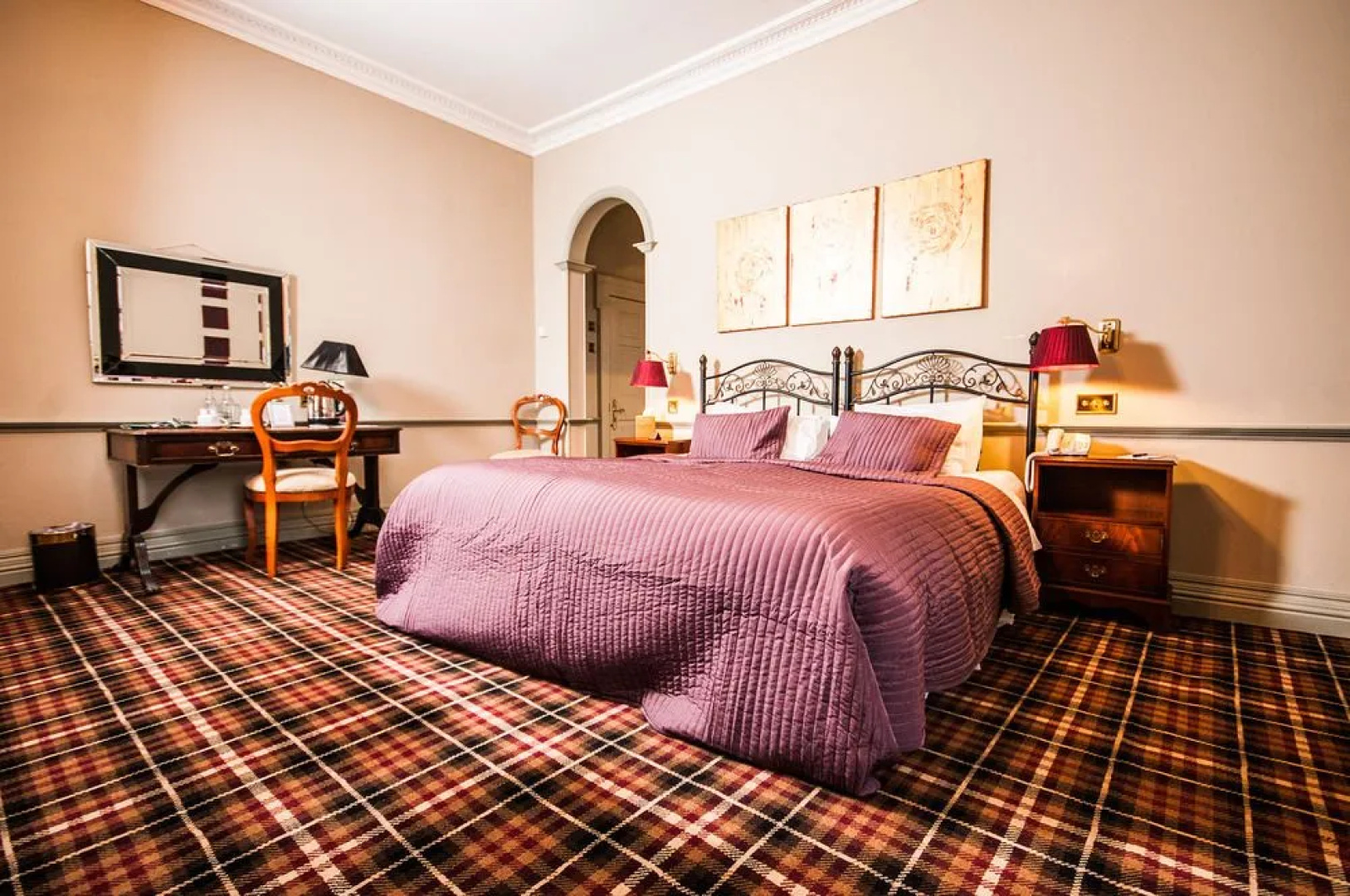 Peterstone Court Country House Restaurant & Spa