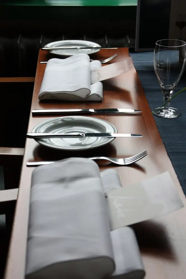 Zum Kaiserlichen Postamt