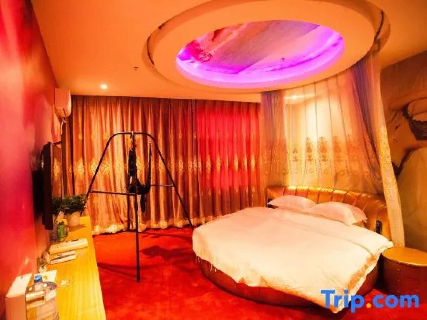 Pingluo Subo Hotel Chain