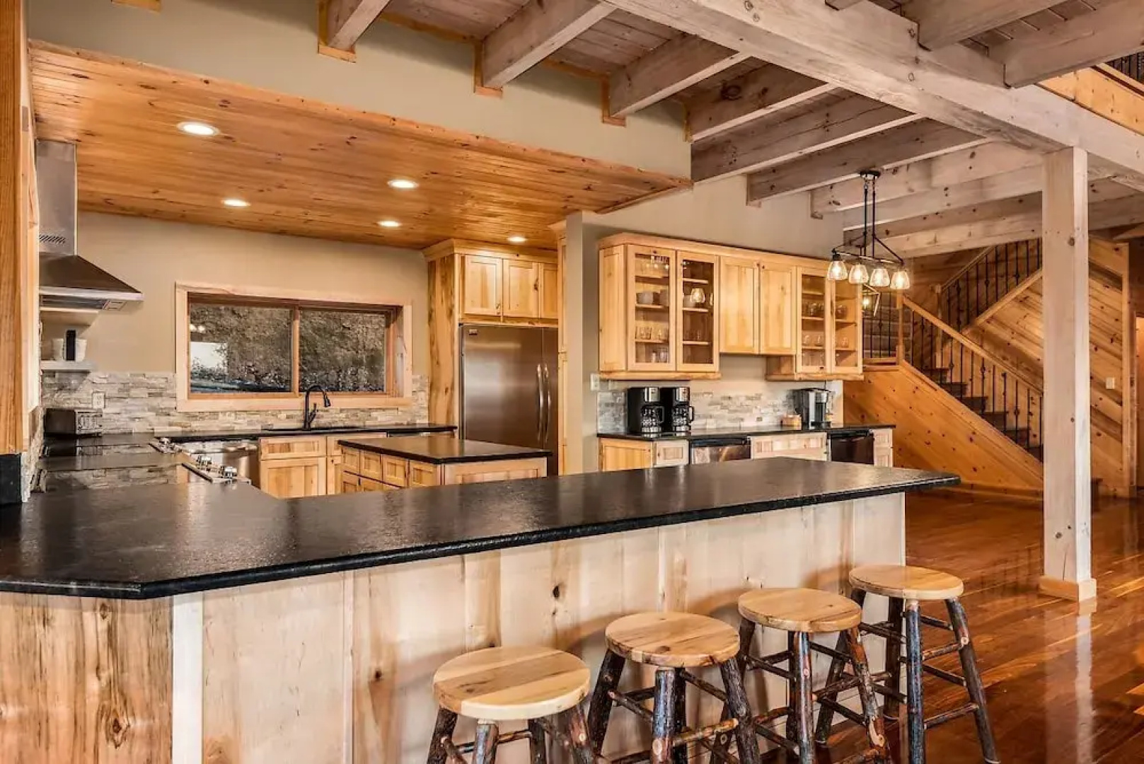 Tanglewood Mountain Lodge 8 Bedroom Residence by RedAwning