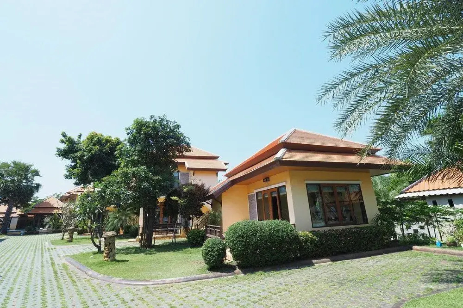 Pranburi Noy Resort