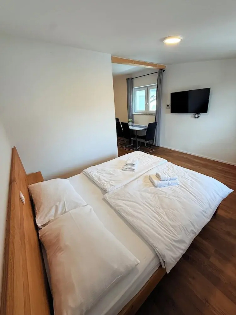 PJagodic Hotel Cerklje