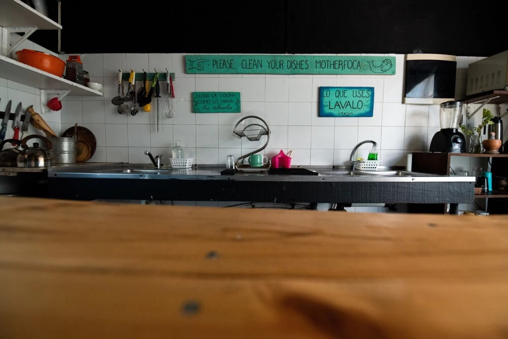 Mundaka Hostel y Bar - Adults Only