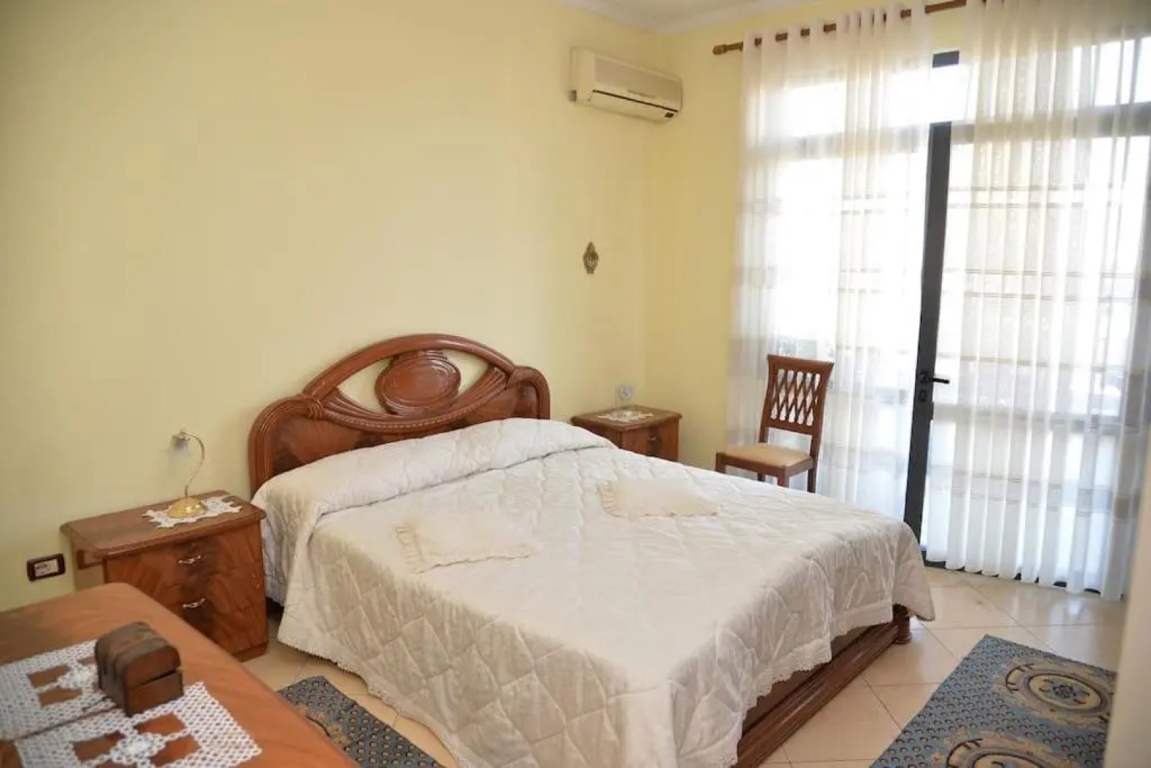 Lovely 2-bedroom condo near the City center