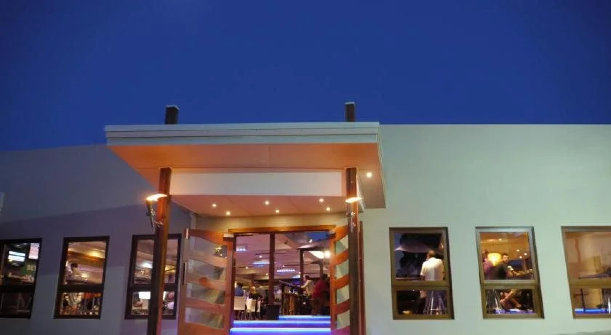 Park Beach Hotel Motel