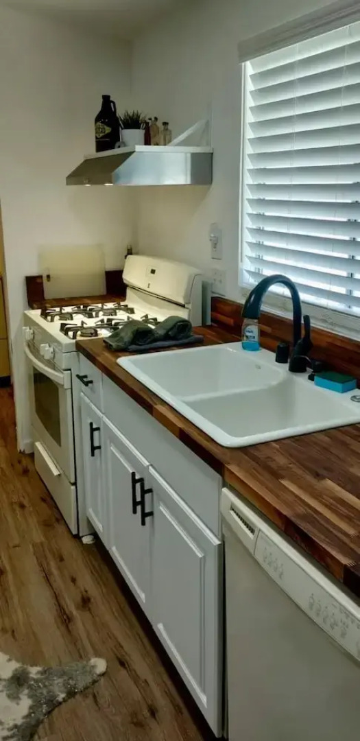 Cozy Lake House Surrounded by Mountain's