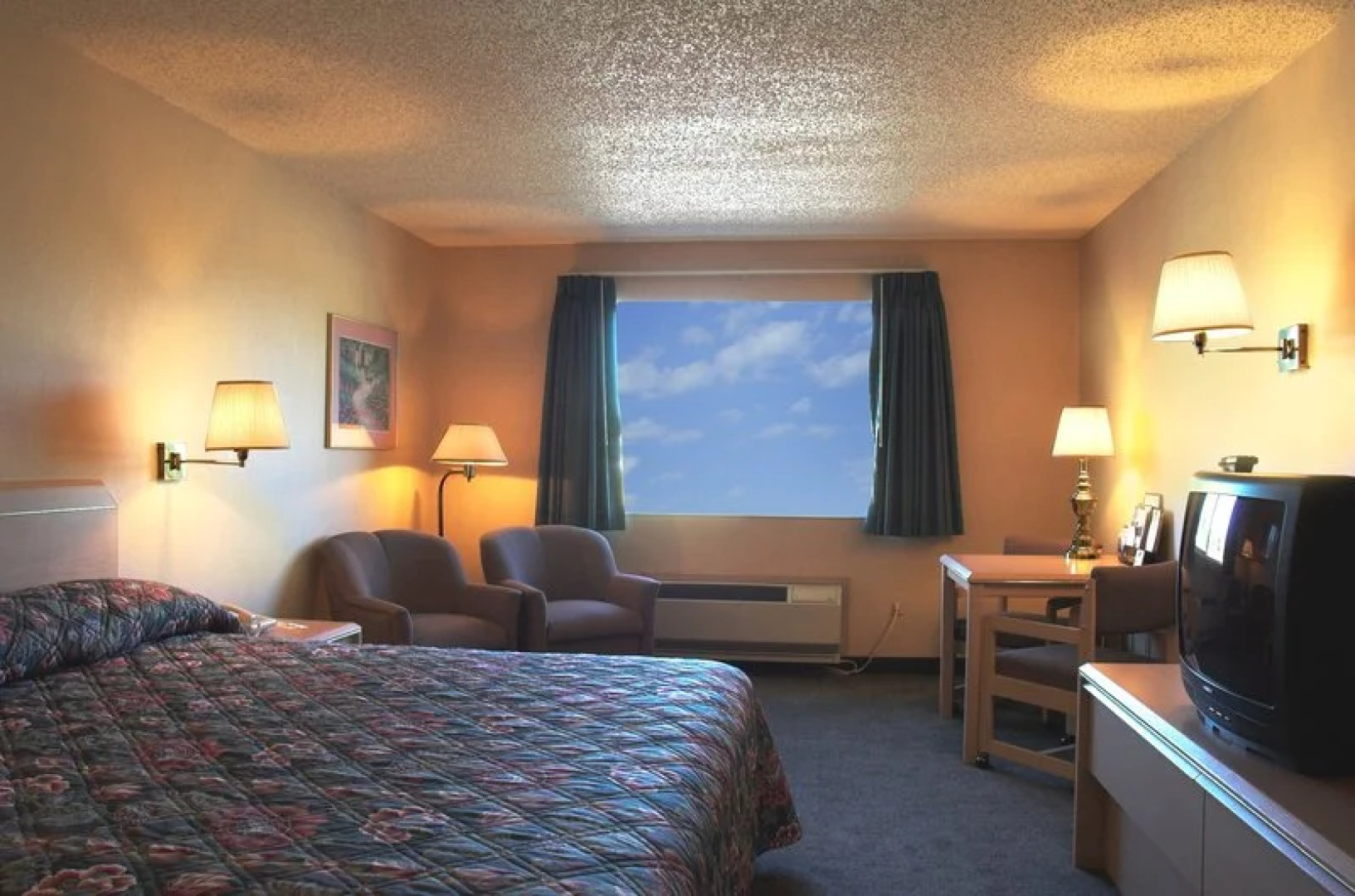 Rodeway Inn & Suites