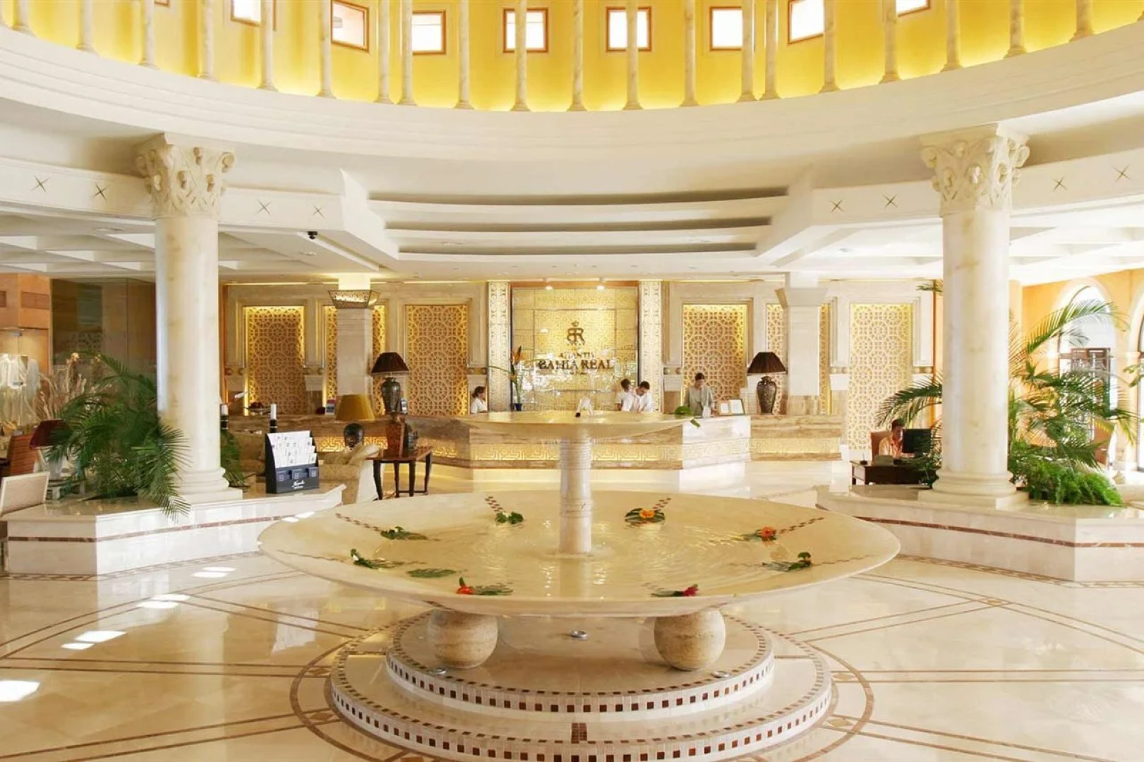 Gran Hotel Atlantis Bahia Real G.L.