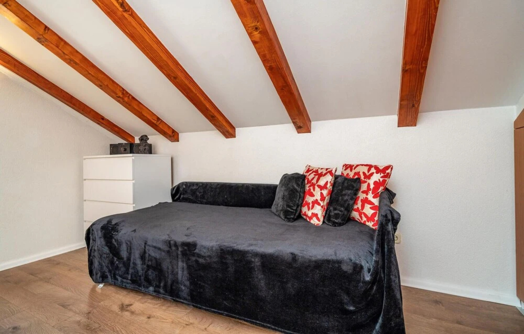 Amazing Home in Komolac With Wifi and 1 Bedrooms