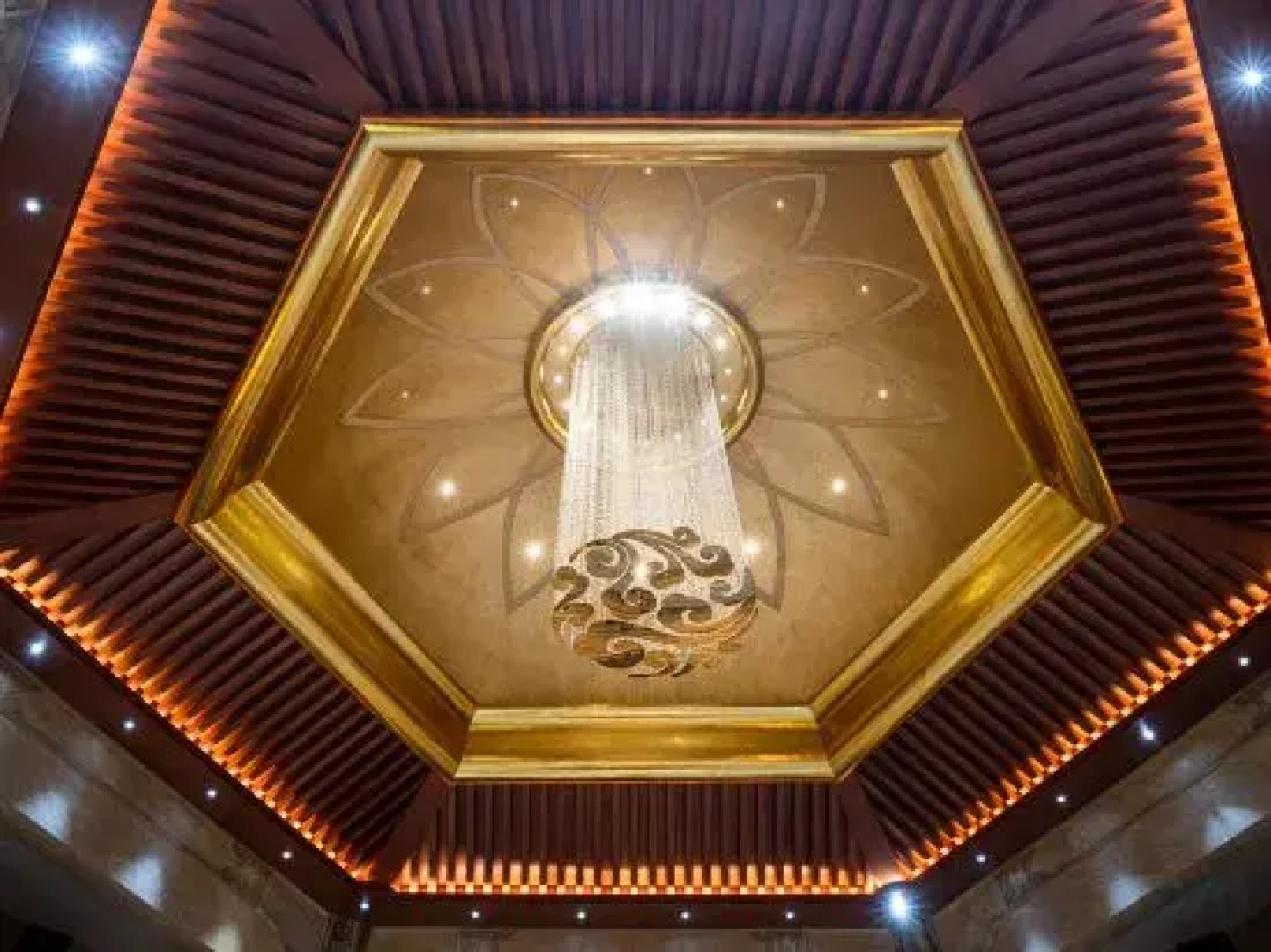 Wyndham Grand Plaza Royale Jiuzhaigou