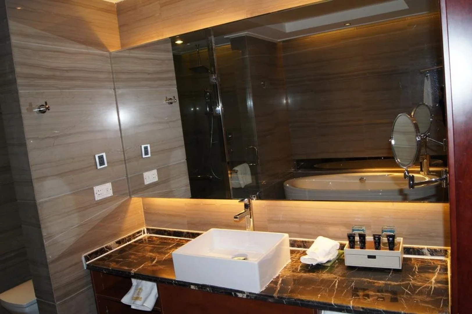 Jitai Boutique Hotel Tianjin Jinkun