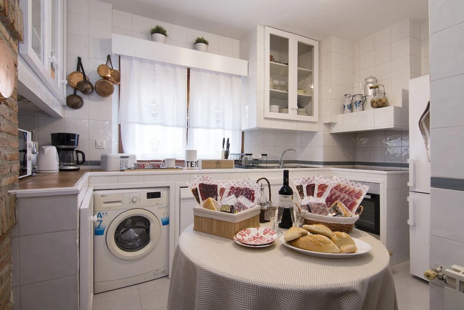 Alhambra Penthouse parking free