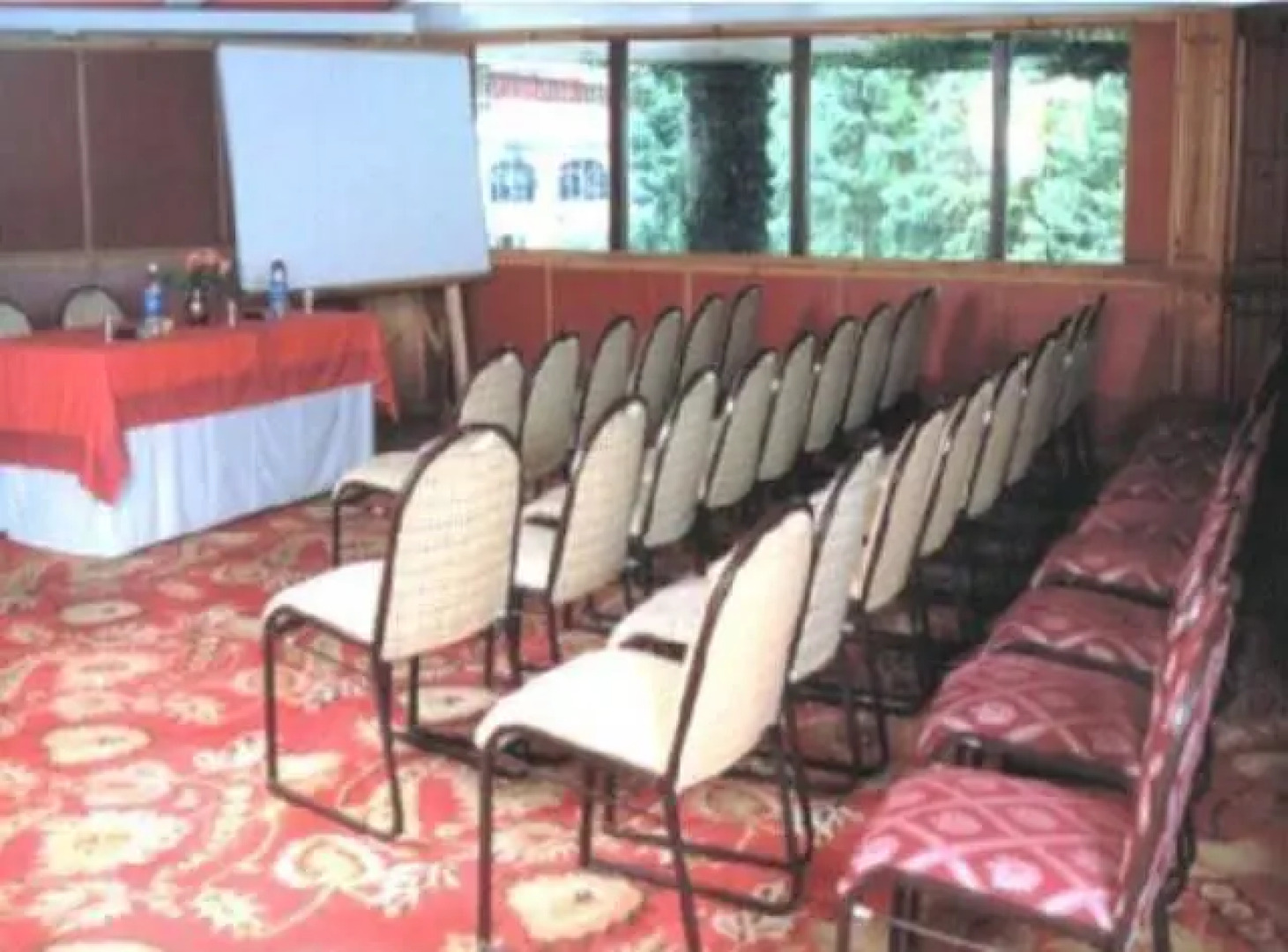 OYO 10072 Hotel Amrit Regency