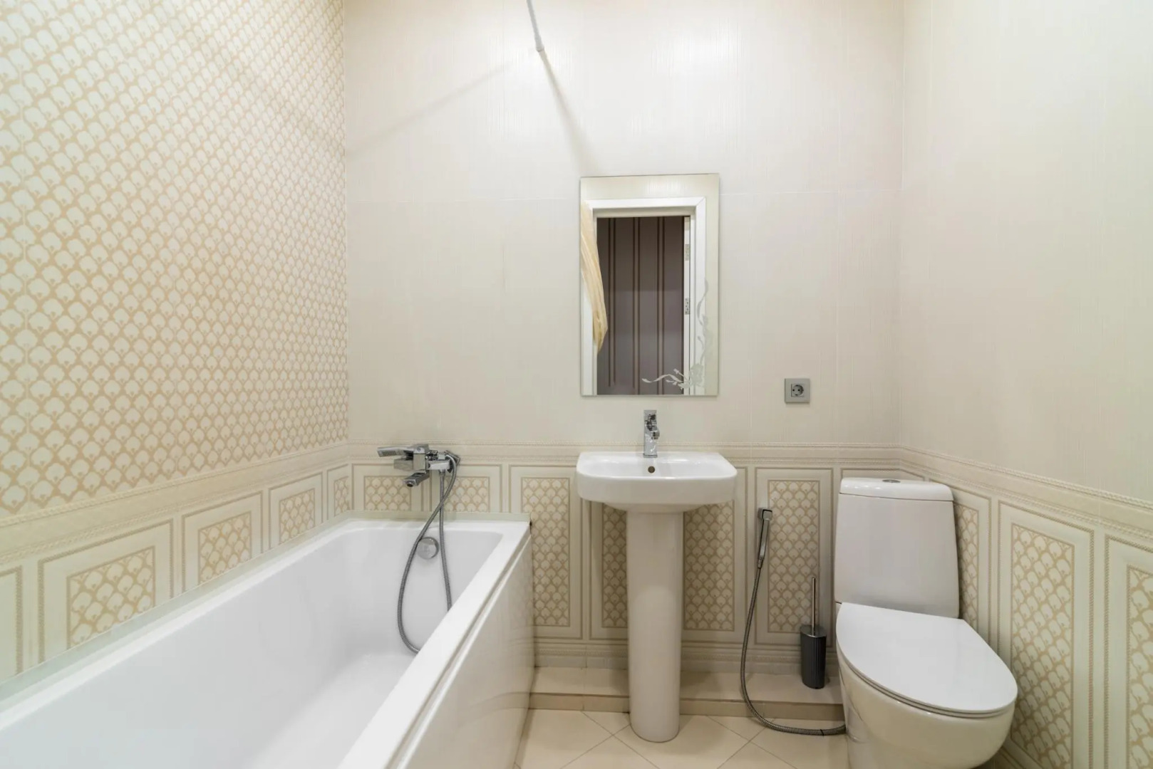 Bon voyage на улице Юсупова