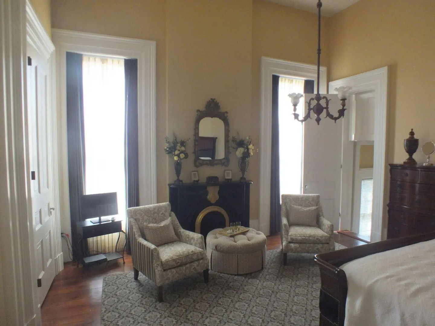 The Pepin Mansion Historic B&B