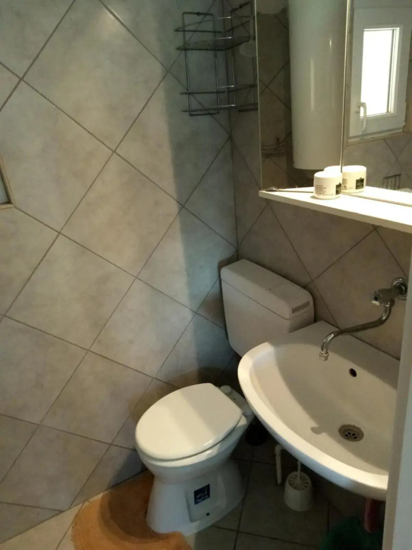 Karos Centrál Apartmanház