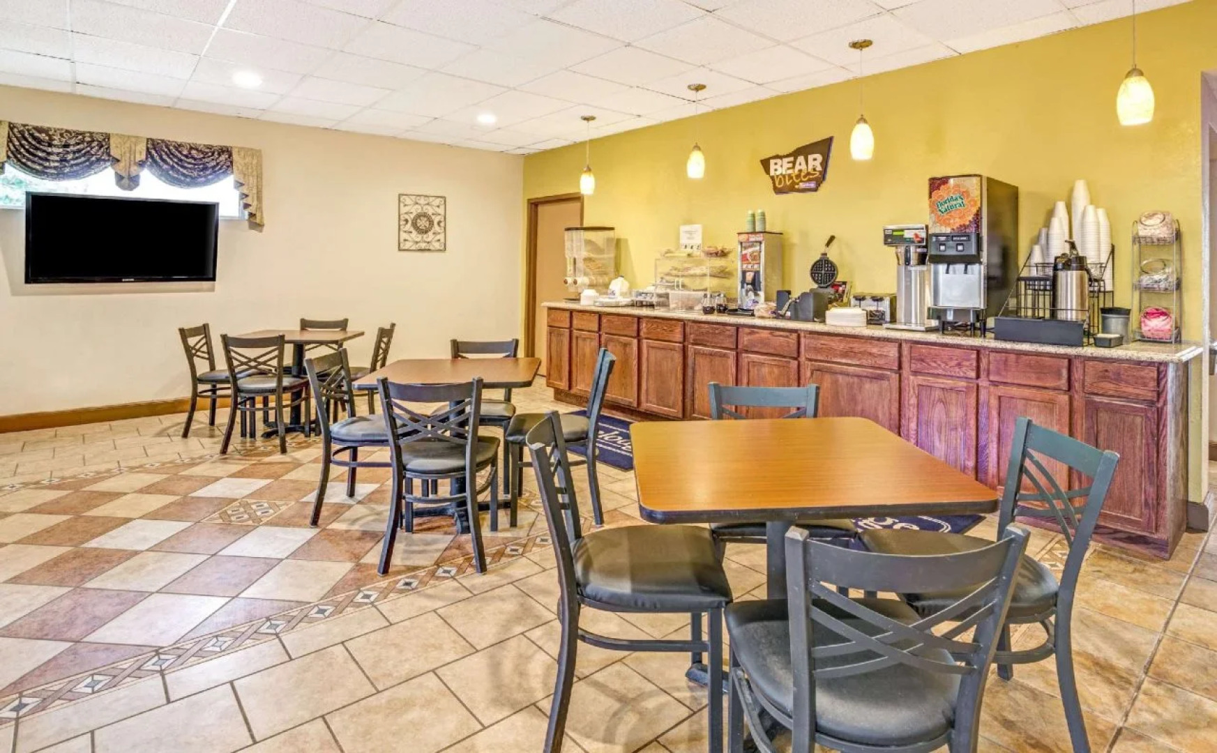 Travelodge by Wyndham Adrian