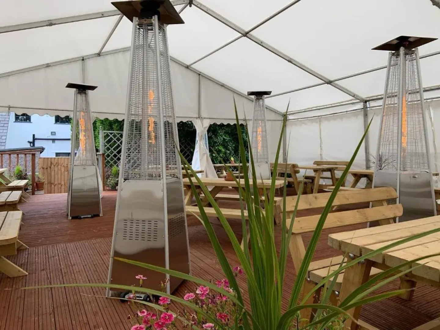 The Crown at Worthington